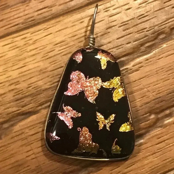 Dichroic butterfly pendant  - Picture 1 of 4